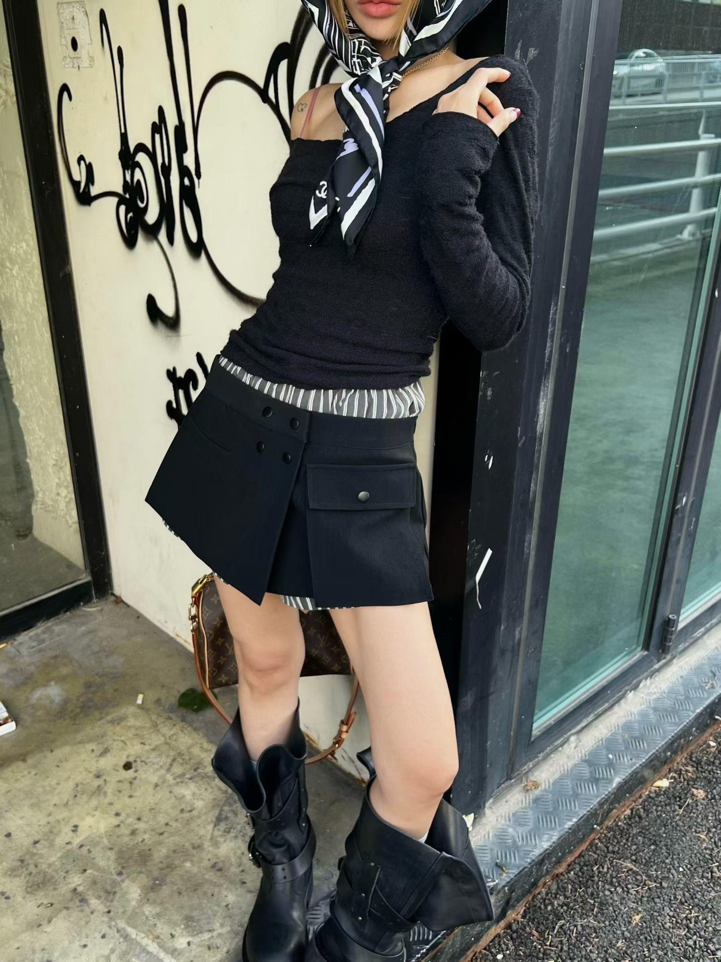 條紋短褲+磨砂屁簾SET